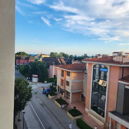 Апартамент Lili Azur Appaartment *